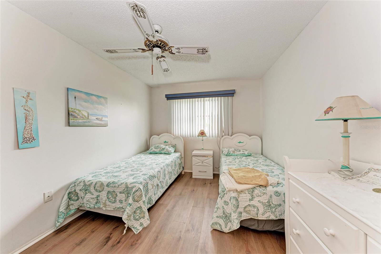 Image 21 of 31 For 3905 34th Avenue Drive W 36