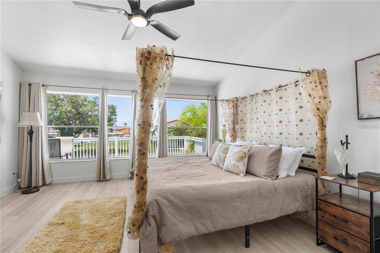 Image 17 of 34 For 13521 Stacey Drive