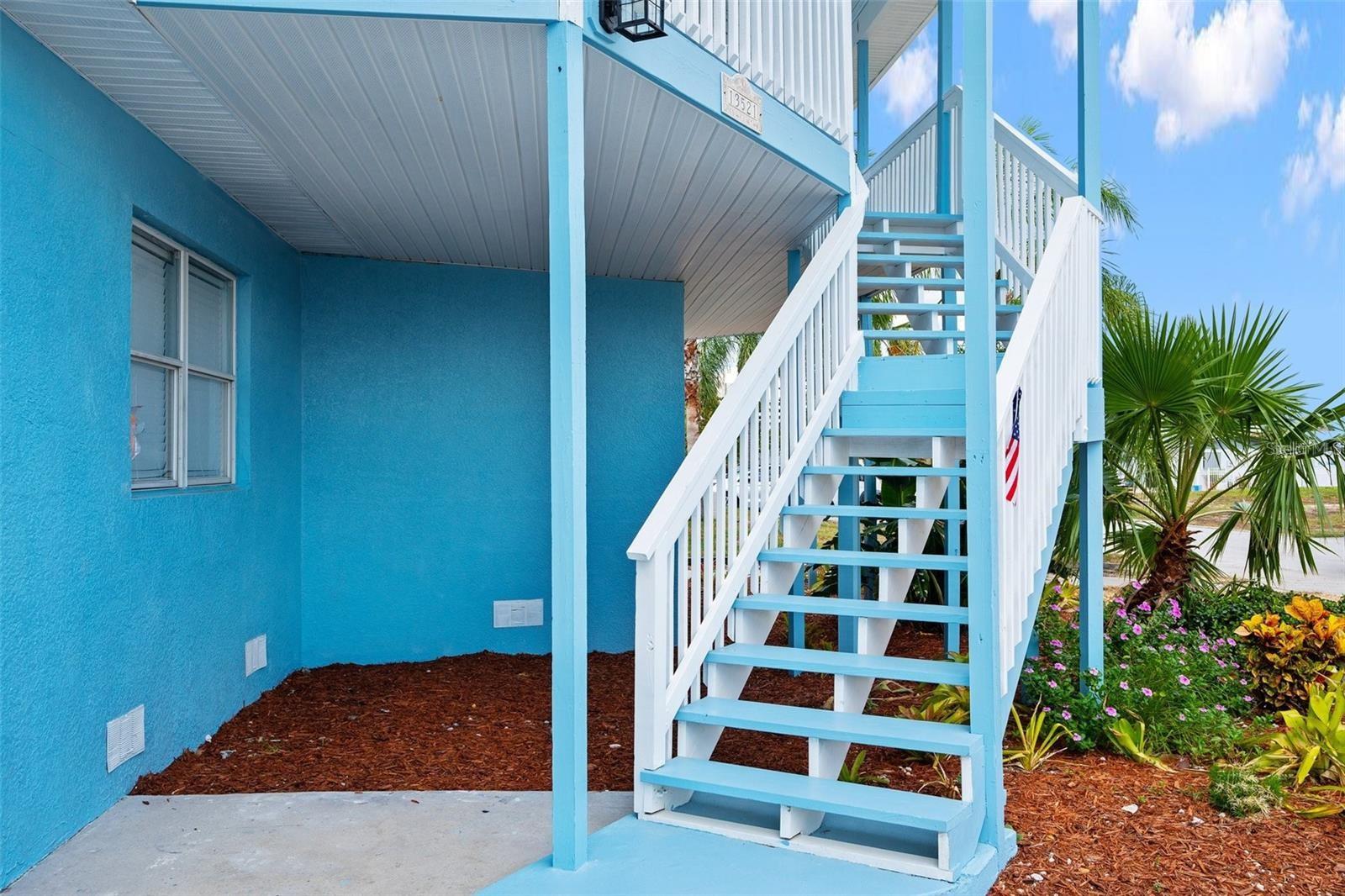 Image 4 of 34 For 13521 Stacey Drive