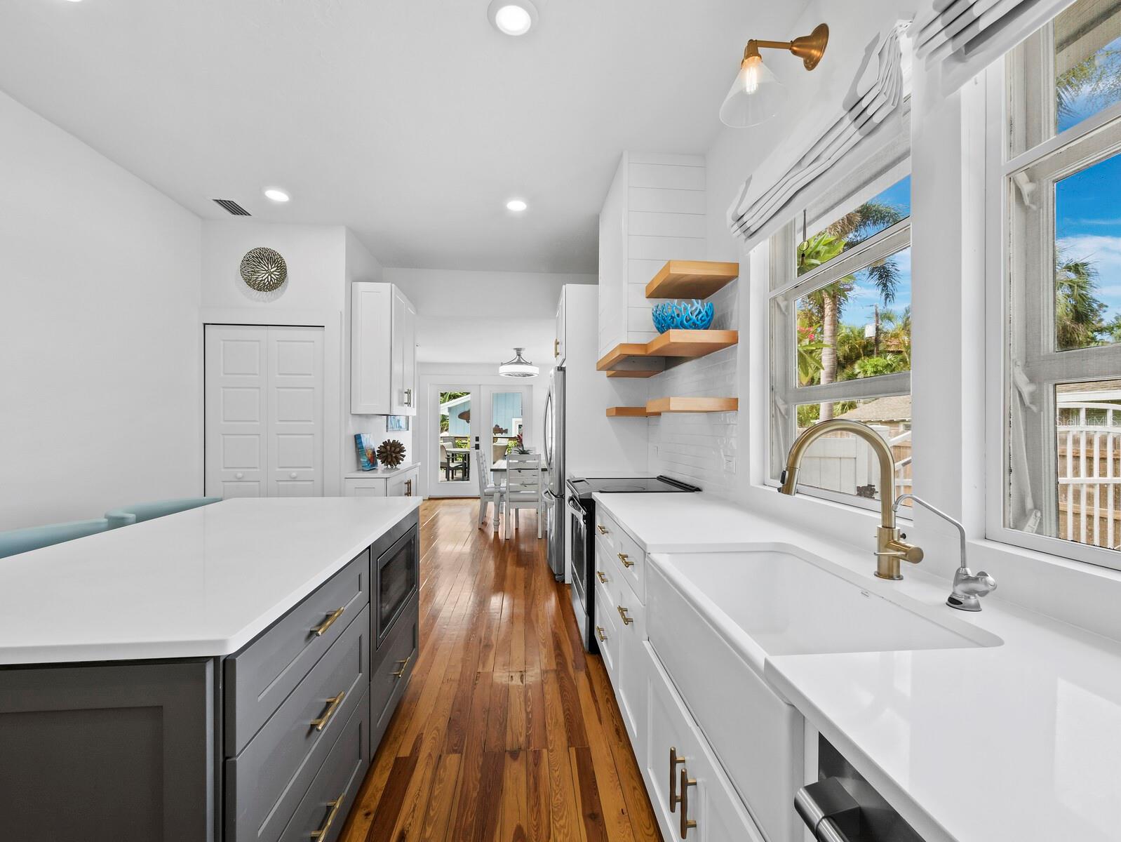 Image 9 of 26 For 1744 Irving Street