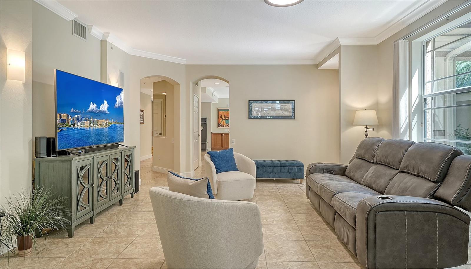 Image 13 of 81 For 6422 Moorings Point Circle 101