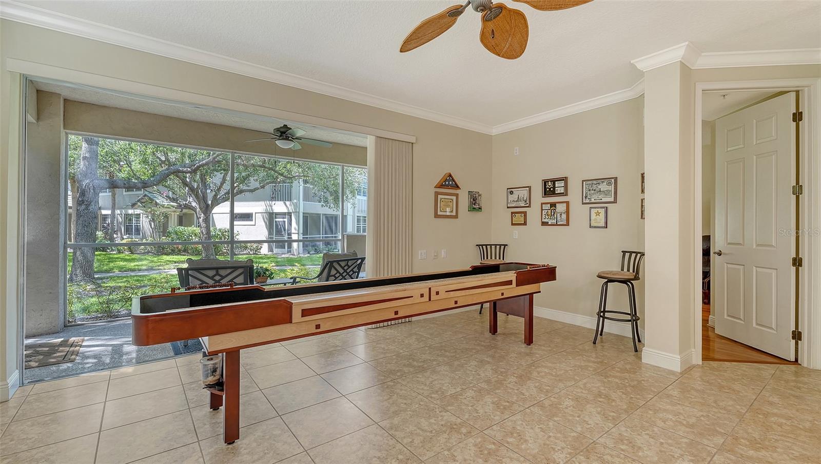 Image 14 of 81 For 6422 Moorings Point Circle 101