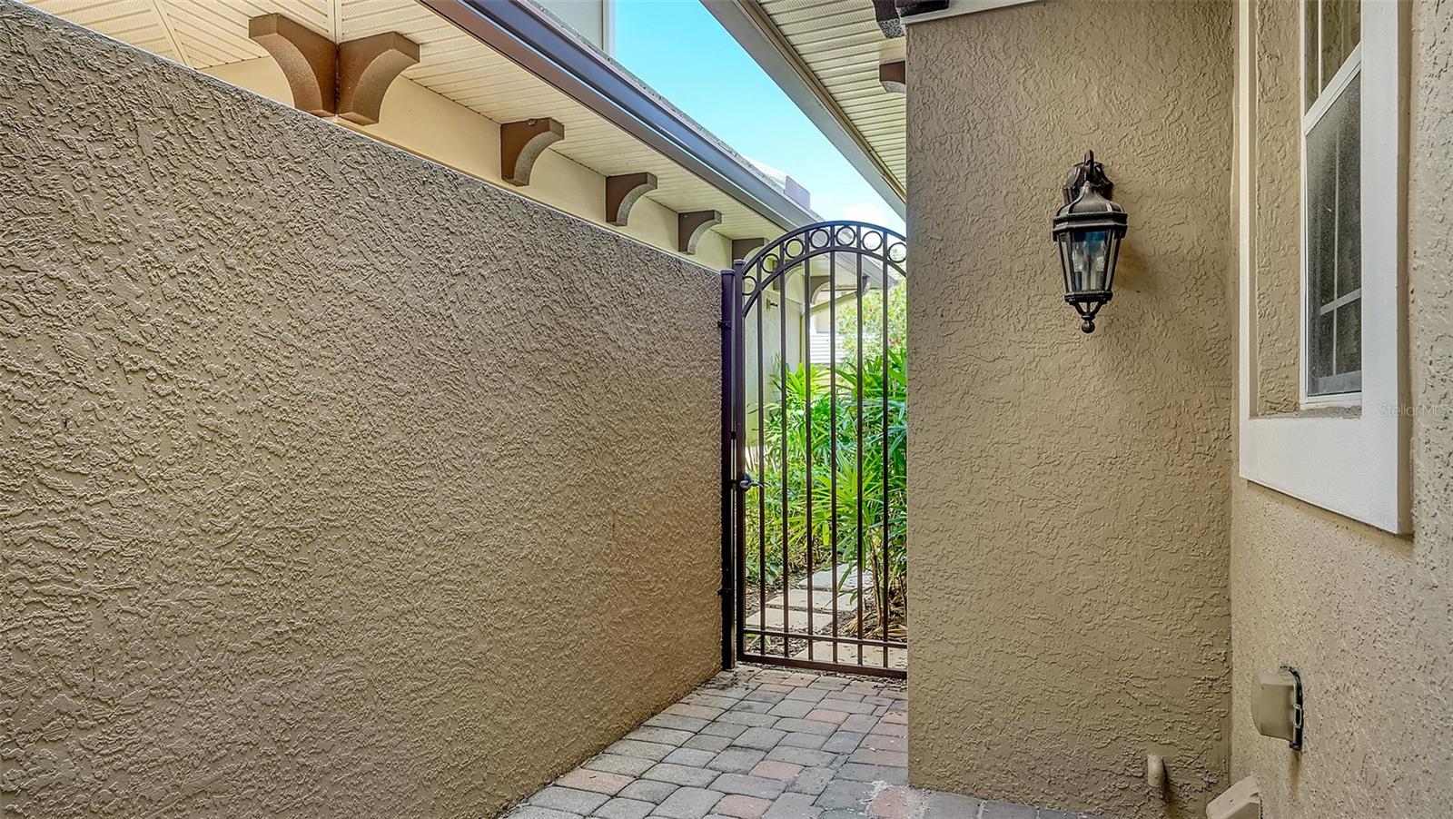 Image 29 of 81 For 6422 Moorings Point Circle 101