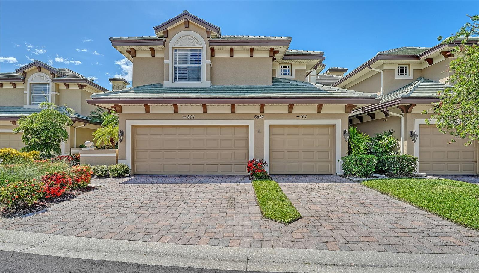 Image 5 of 81 For 6422 Moorings Point Circle 101
