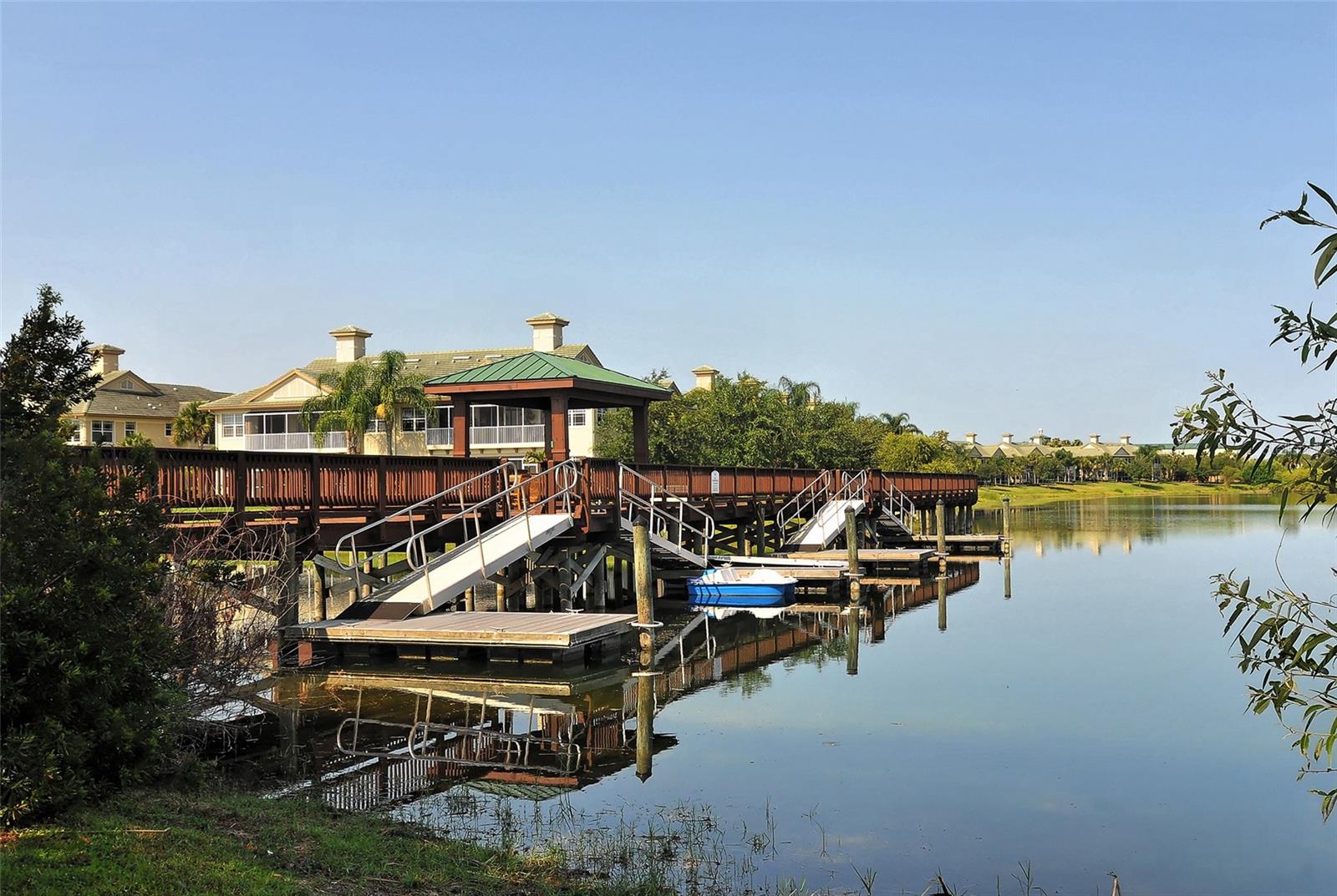 Image 50 of 81 For 6422 Moorings Point Circle 101