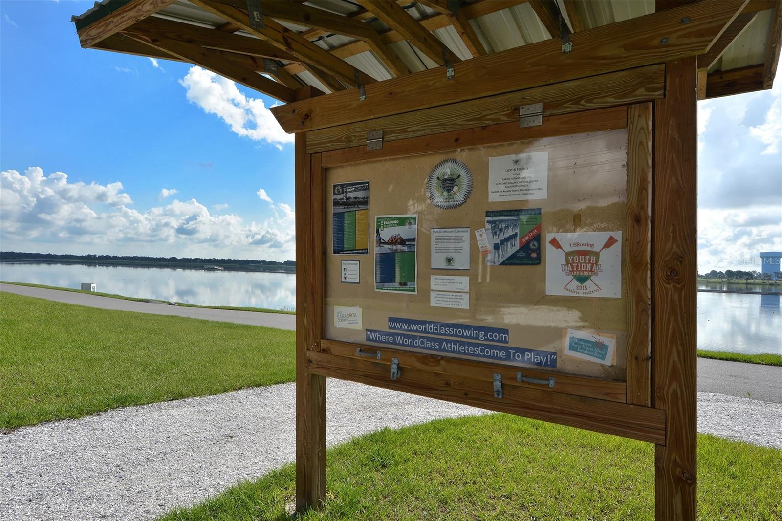 Image 70 of 81 For 6422 Moorings Point Circle 101