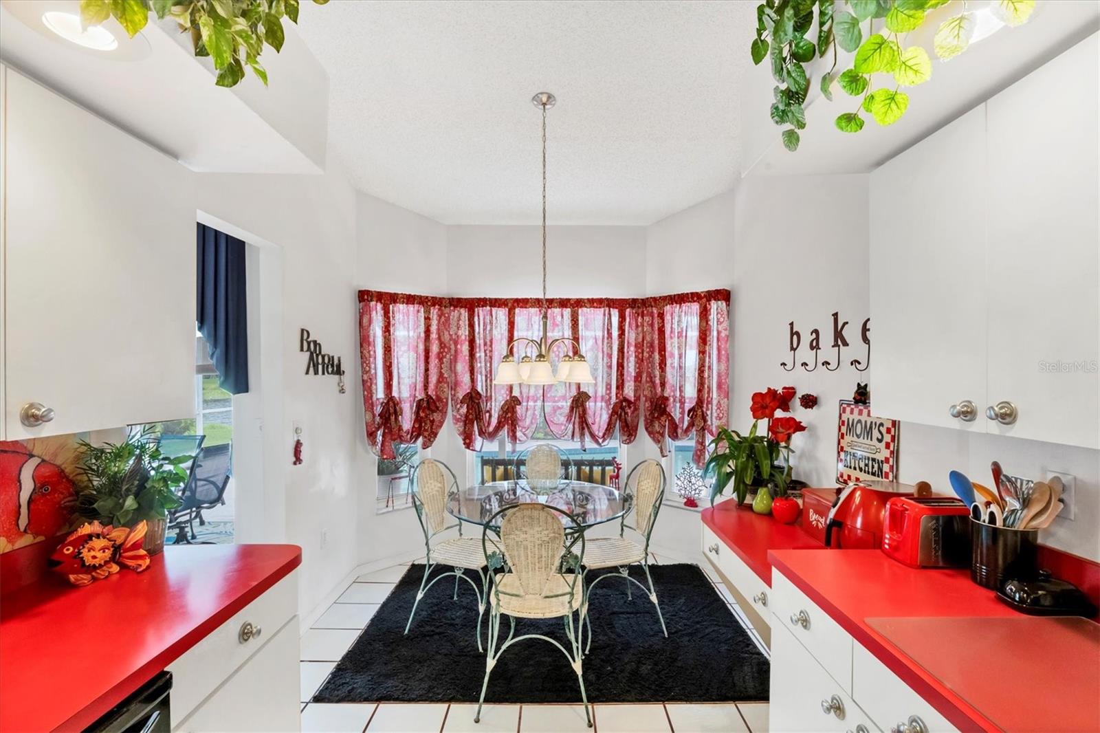 Image 18 of 45 For 5766 Beaurivage Avenue