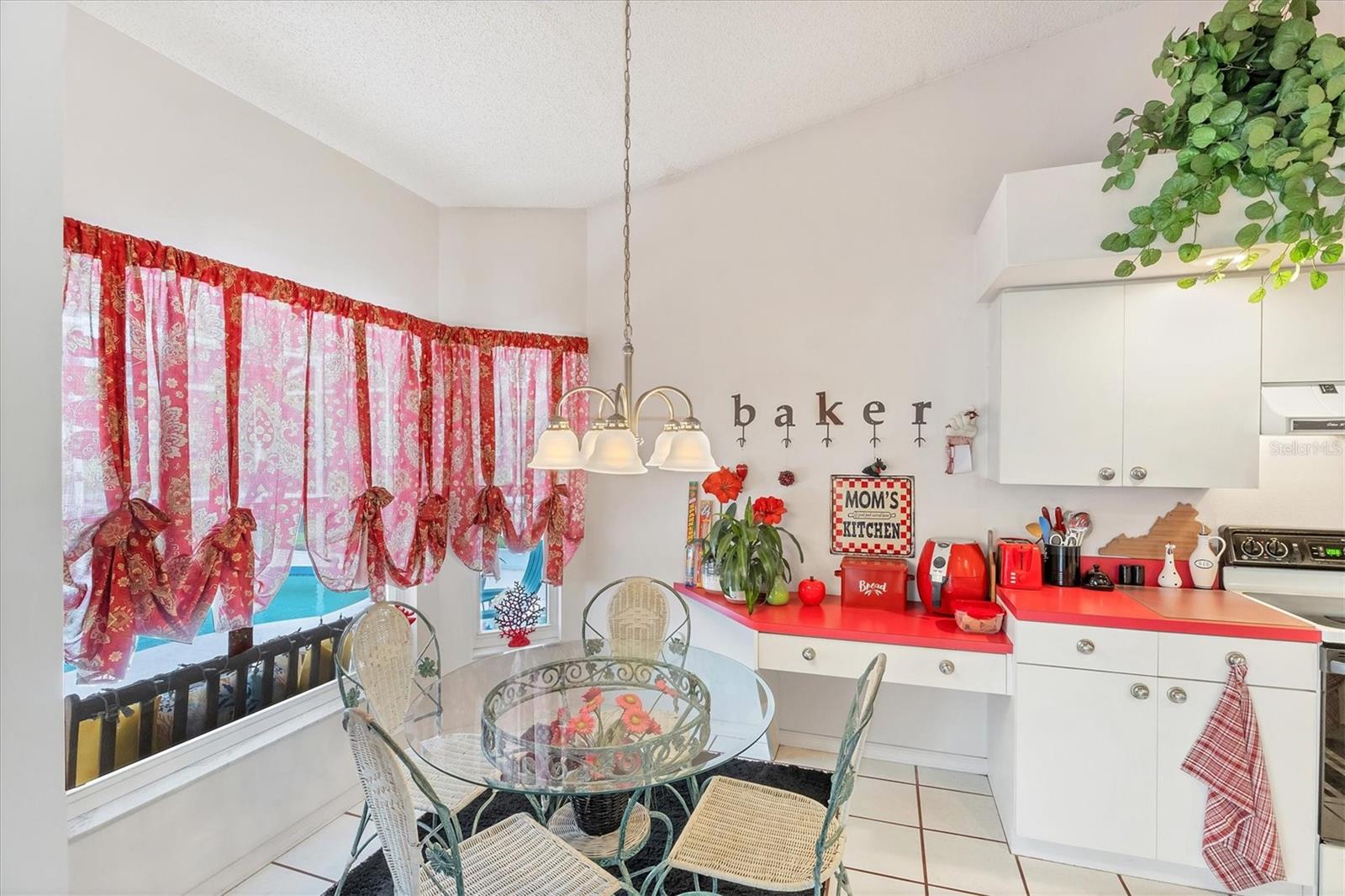 Image 19 of 45 For 5766 Beaurivage Avenue