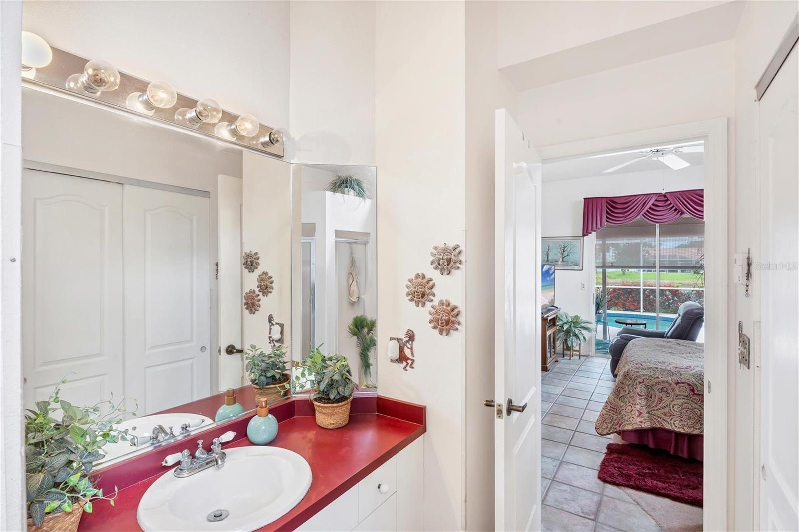 Image 22 of 45 For 5766 Beaurivage Avenue