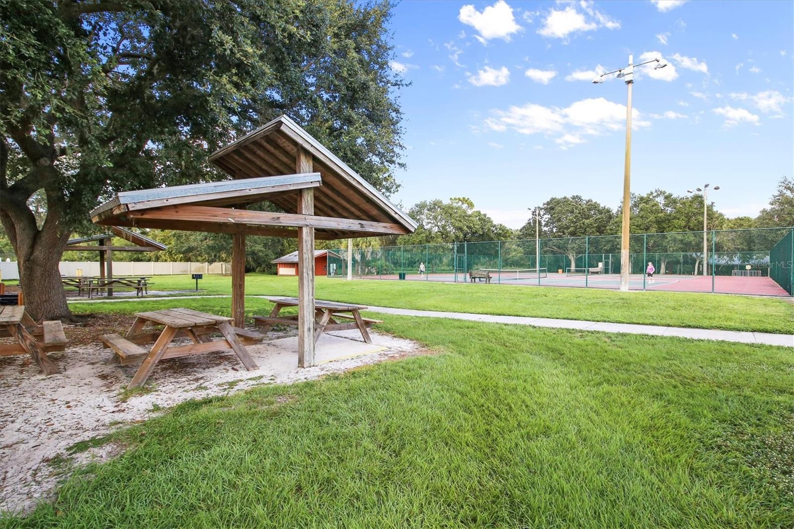 Image 42 of 45 For 5766 Beaurivage Avenue