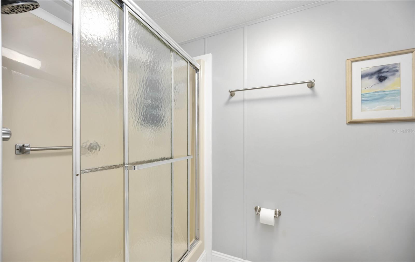 Image 20 of 41 For 170 Edgewood Drive