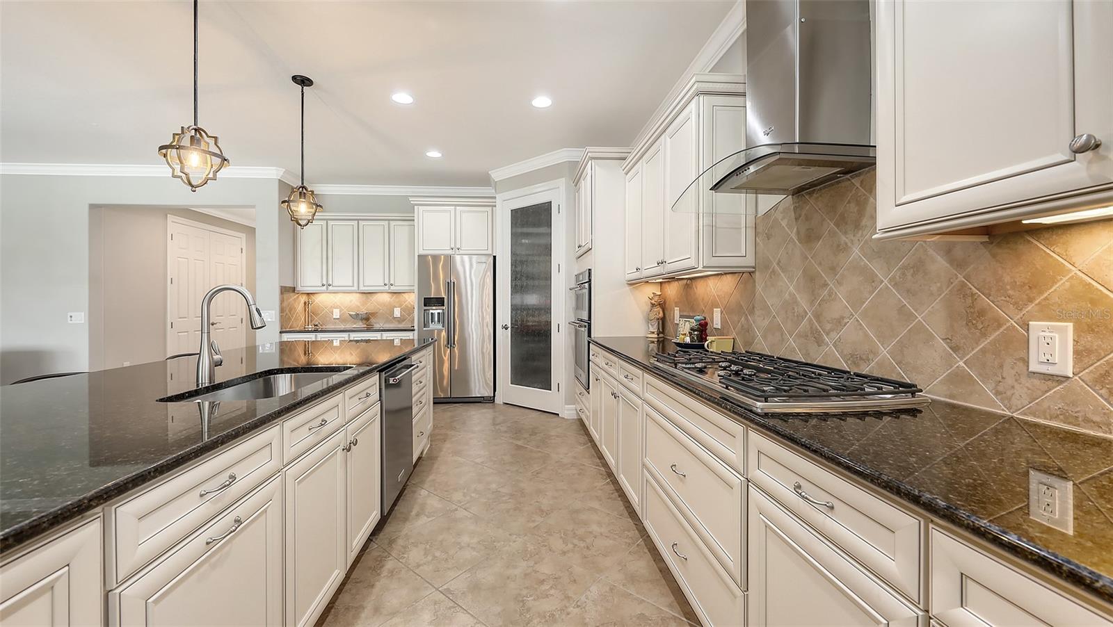 Image 10 of 49 For 11200 Whimbrel Lane