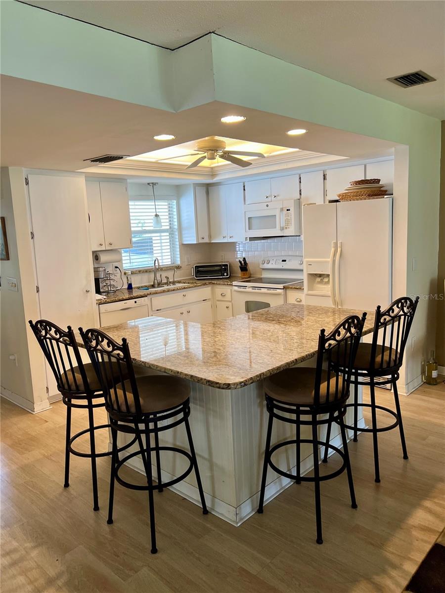 Image 4 of 22 For 2311 Waterbluff