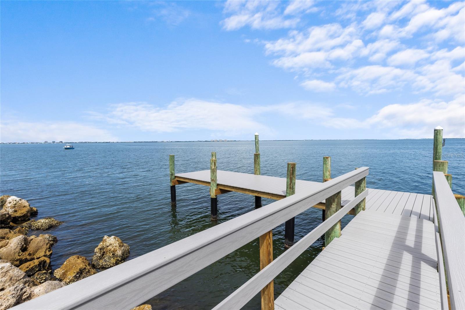 Image 39 of 48 For 309 Ringling Point Drive