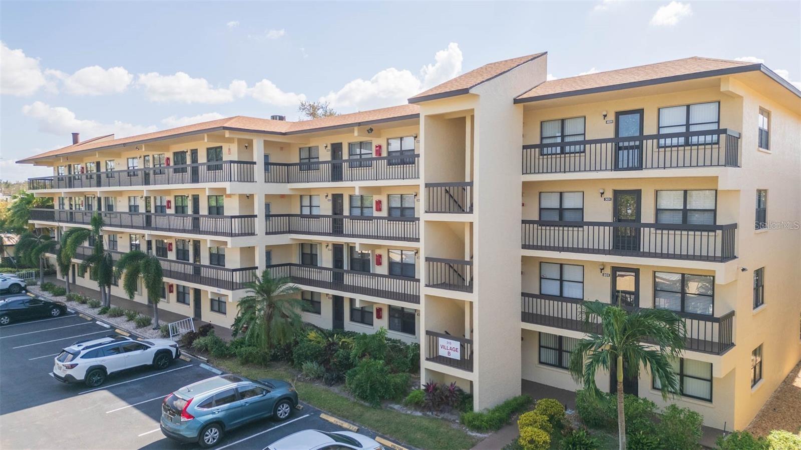 Details for 315 30th Avenue W B414, BRADENTON, FL 34205