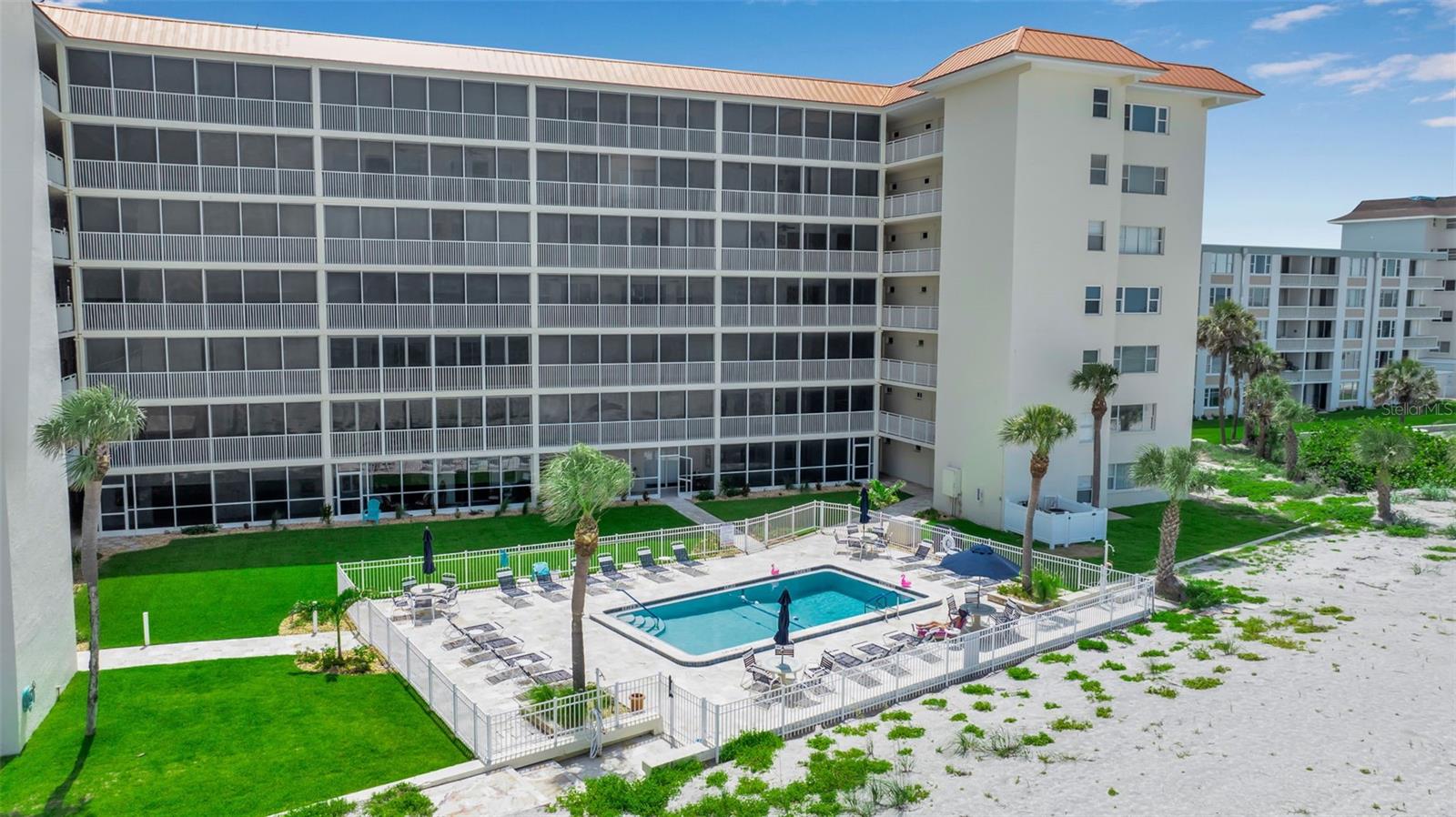 Image 2 of 44 For 1150 Tarpon Center Drive 1-c #103