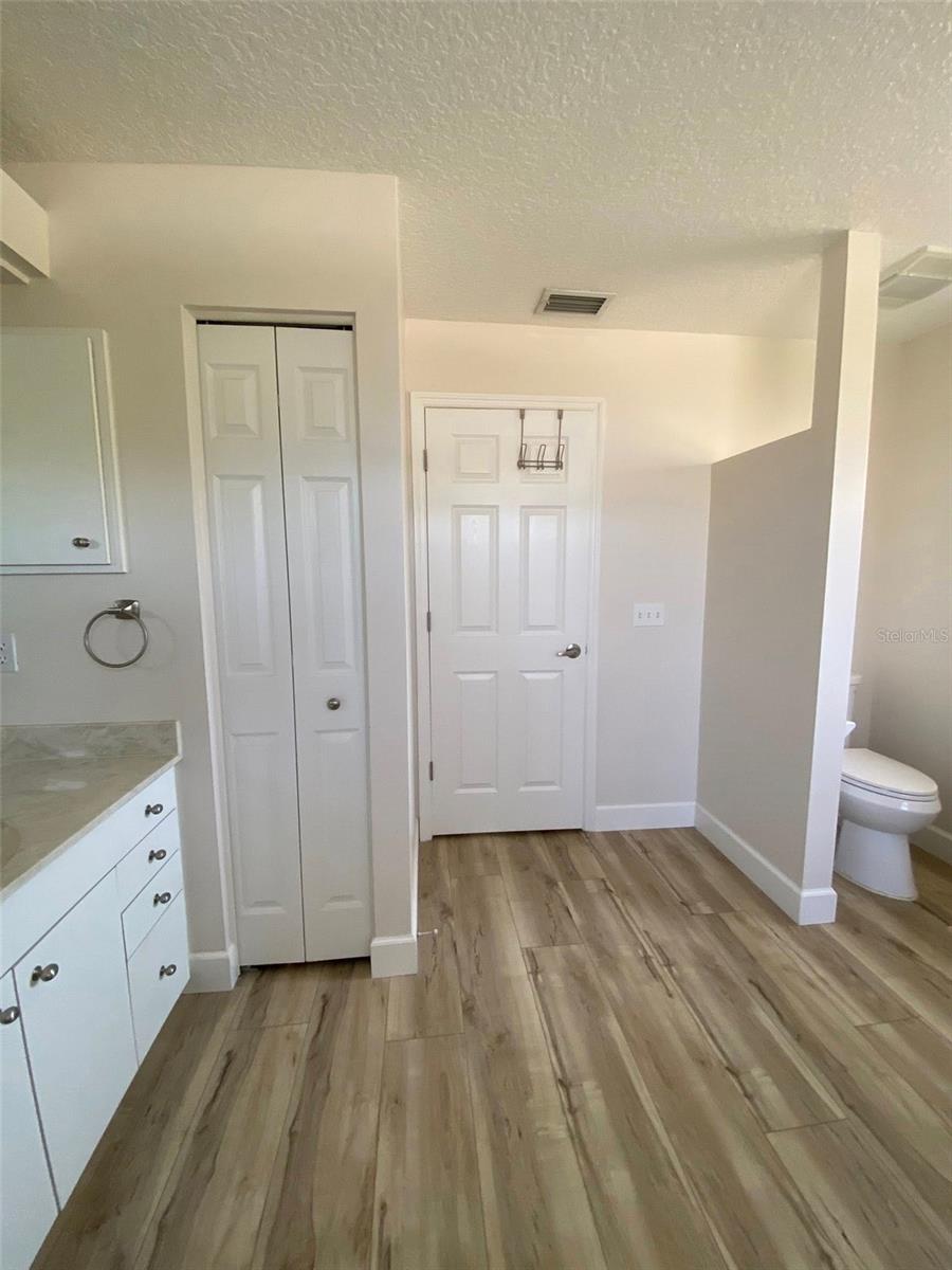 Image 12 of 18 For 4511 27th Avenue W