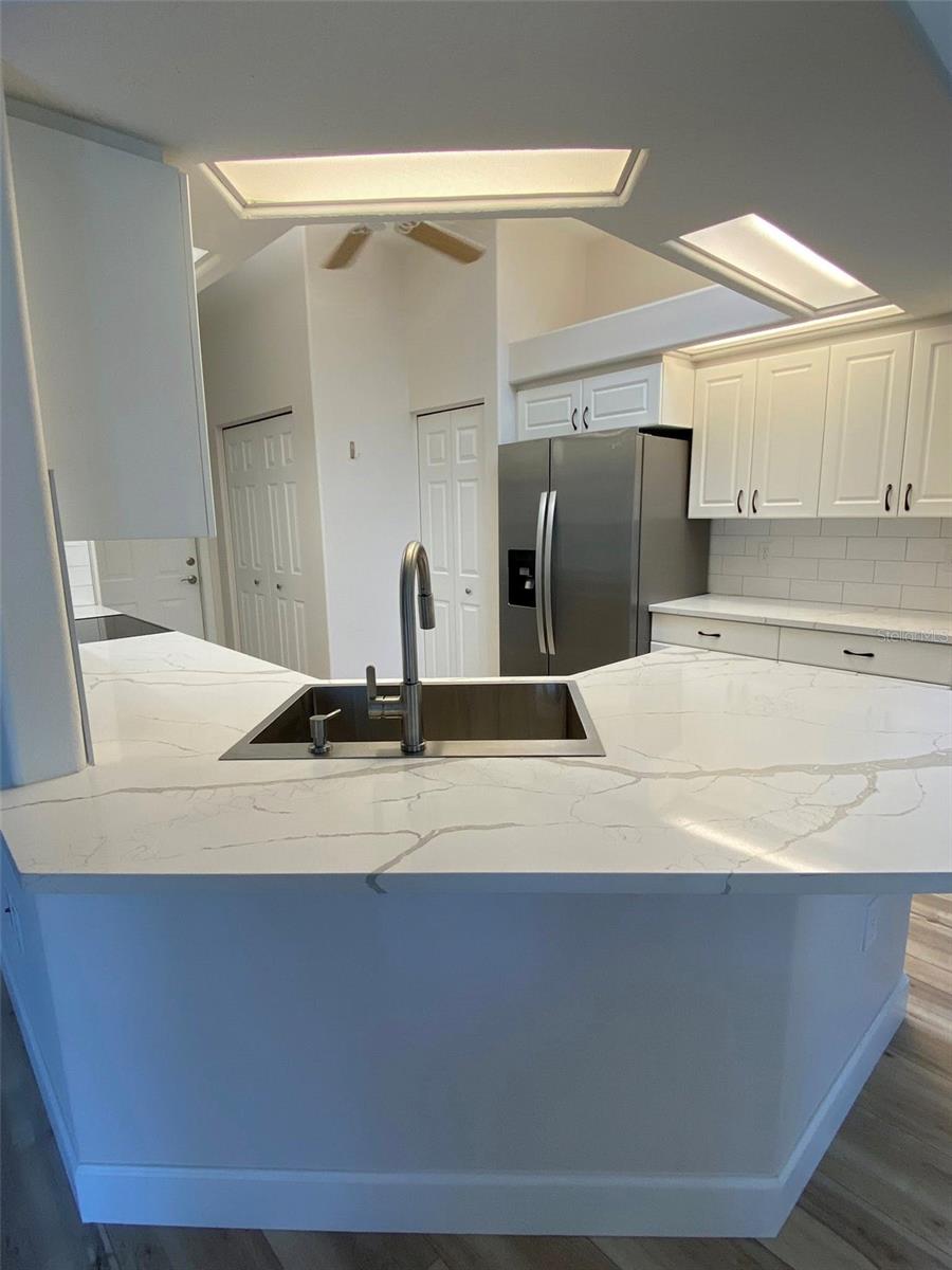 Image 3 of 18 For 4511 27th Avenue W