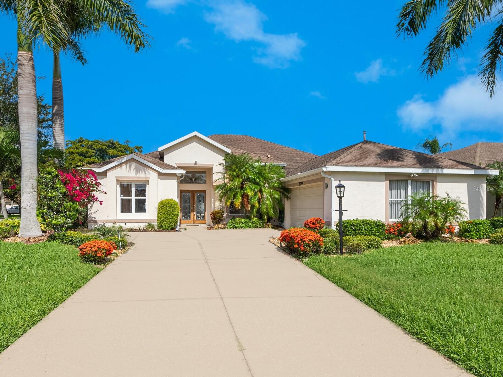 Details for 6754 Country Club Lane, SARASOTA, FL 34243