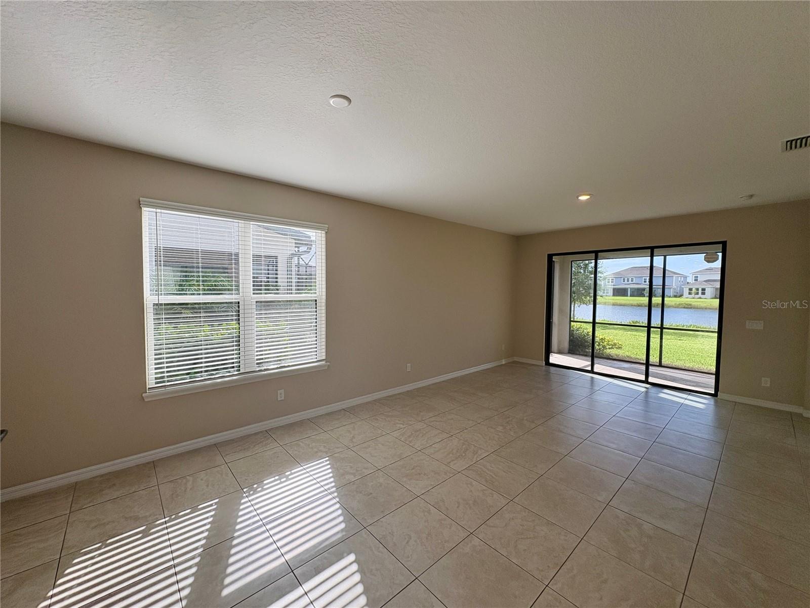 Image 12 of 28 For 16439 Paynes Mill Drive