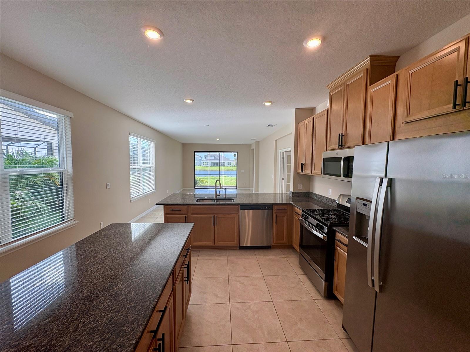 Image 4 of 28 For 16439 Paynes Mill Drive