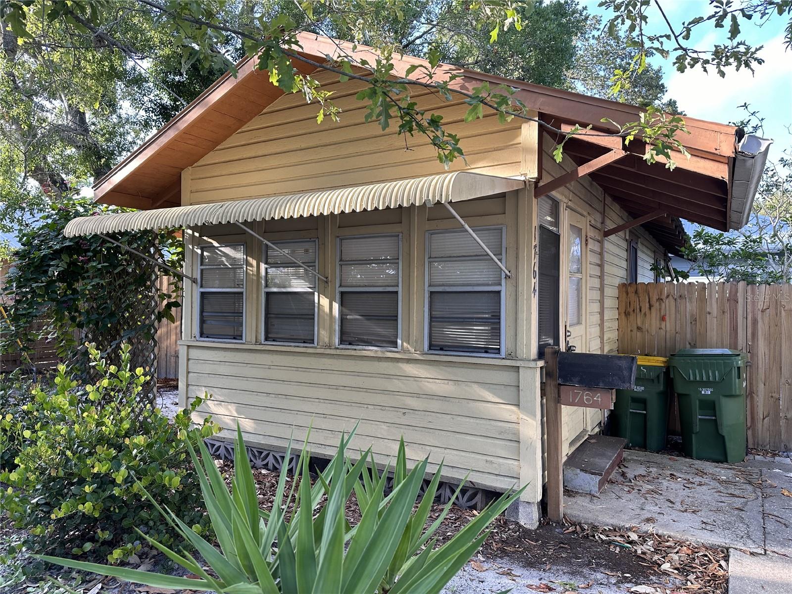 Details for 1764 Laurel Street, SARASOTA, FL 34236