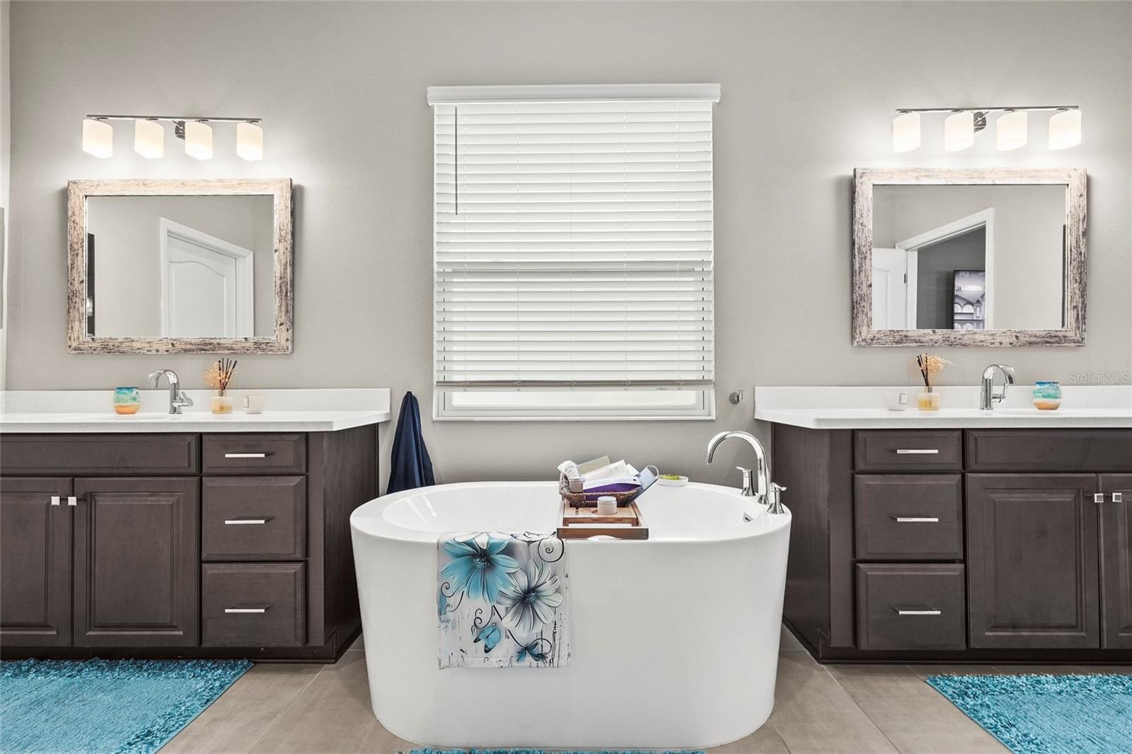 Image 24 of 85 For 2525 Paradise Plum Drive