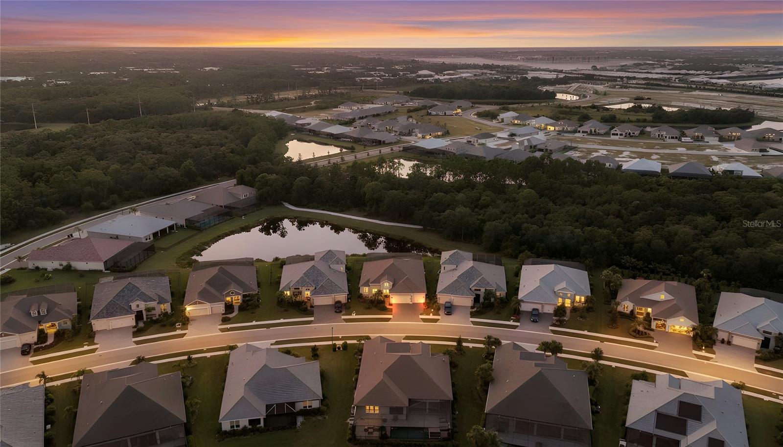 Image 89 of 91 For 2525 Paradise Plum Drive