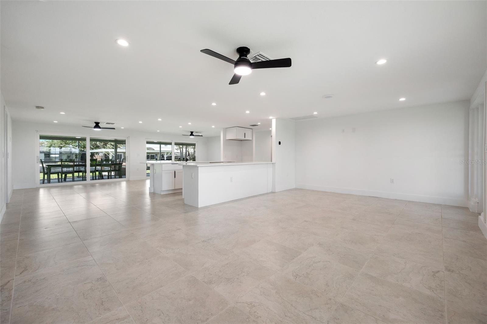 Image 6 of 61 For 1464 Deer Creek Drive