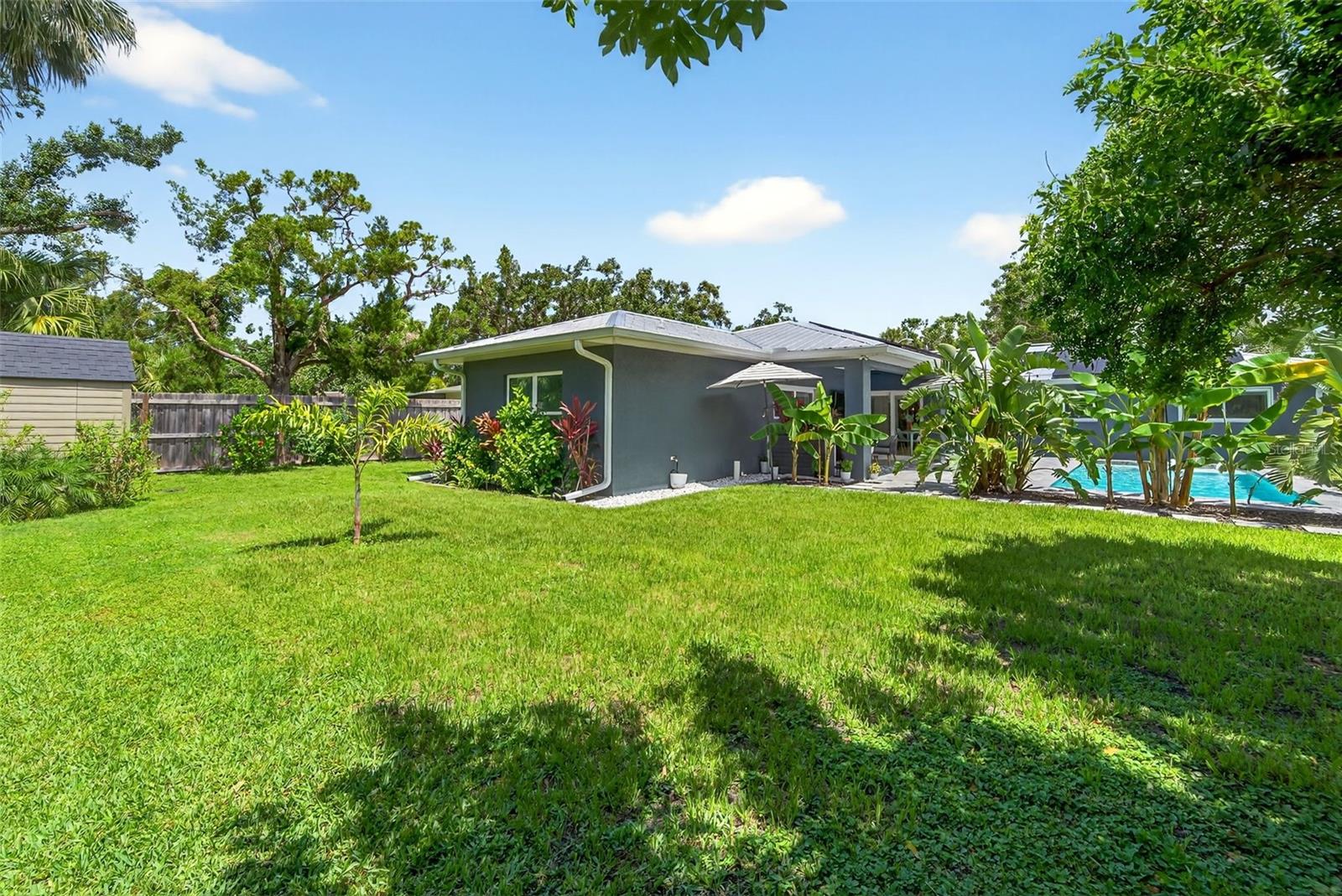 Image 45 of 53 For 2460 Hillview Street