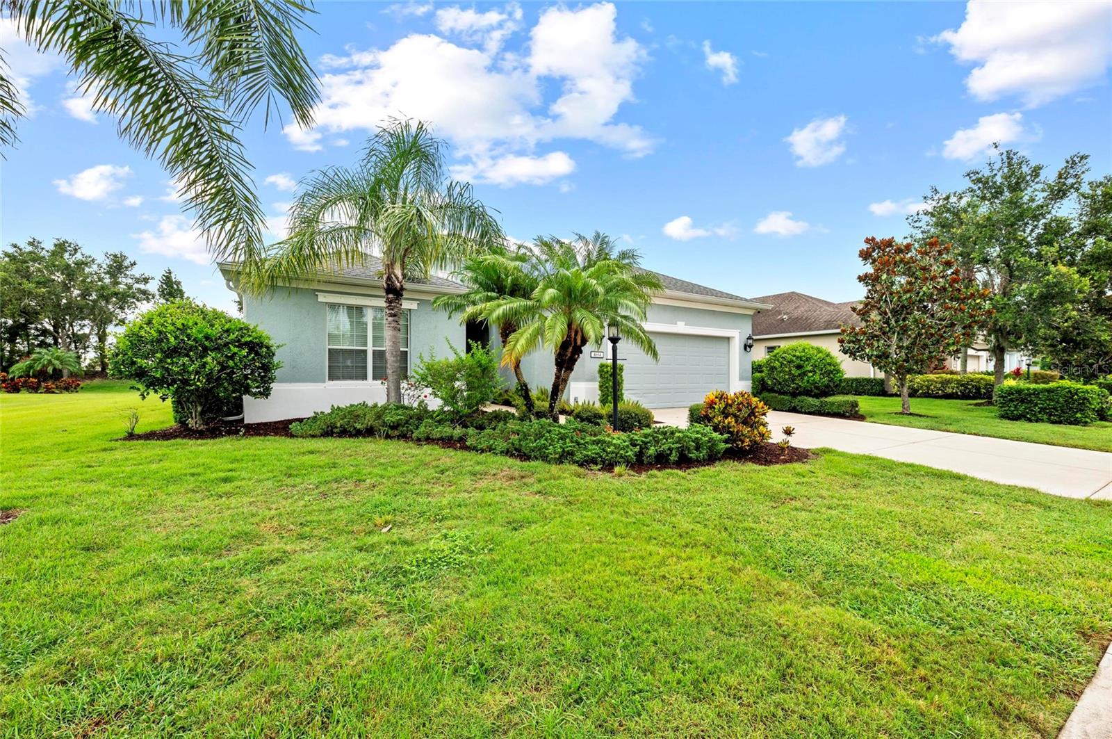 Image 6 of 81 For 4654 Claremont Park Drive