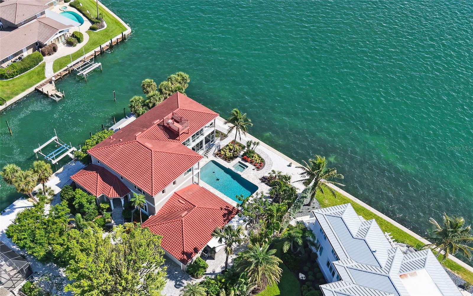 Details for 585 Gunwale Lane, LONGBOAT KEY, FL 34228