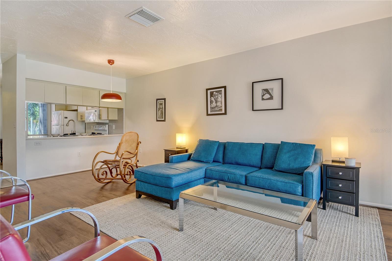 Image 16 of 36 For 2124 Tamiami Trail N 103