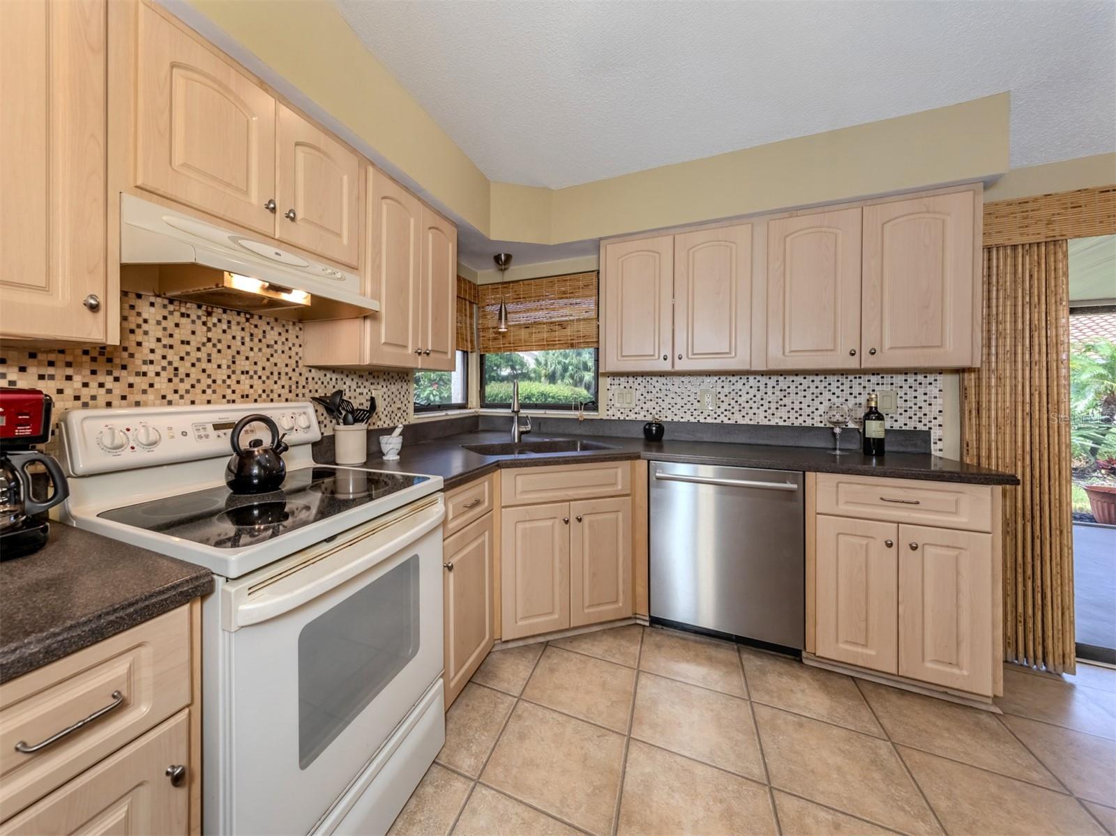 Image 15 of 65 For 154 Inlets Boulevard