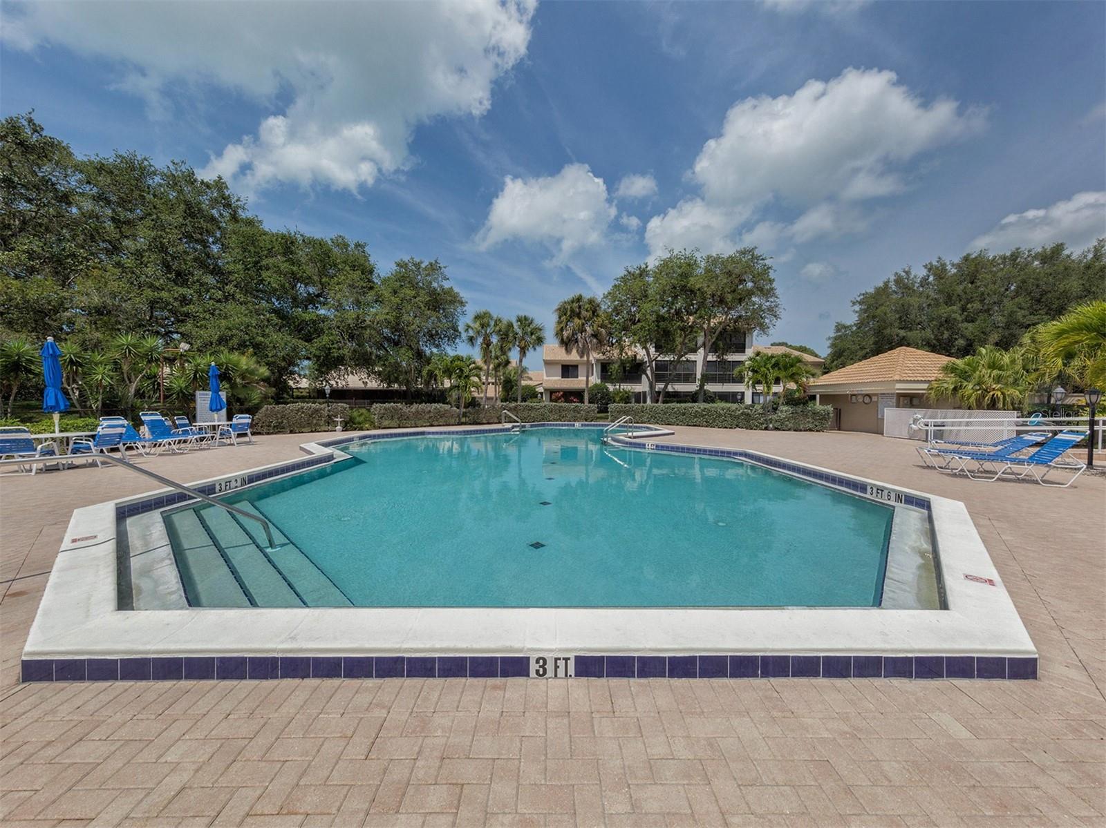 Image 31 of 65 For 154 Inlets Boulevard