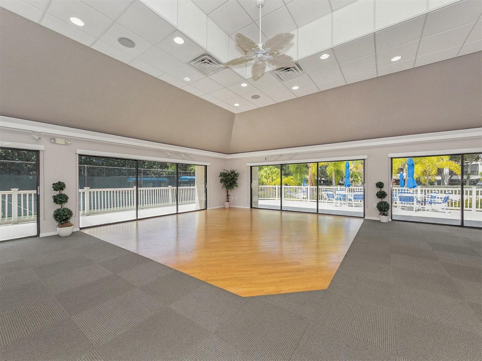 Image 36 of 65 For 154 Inlets Boulevard