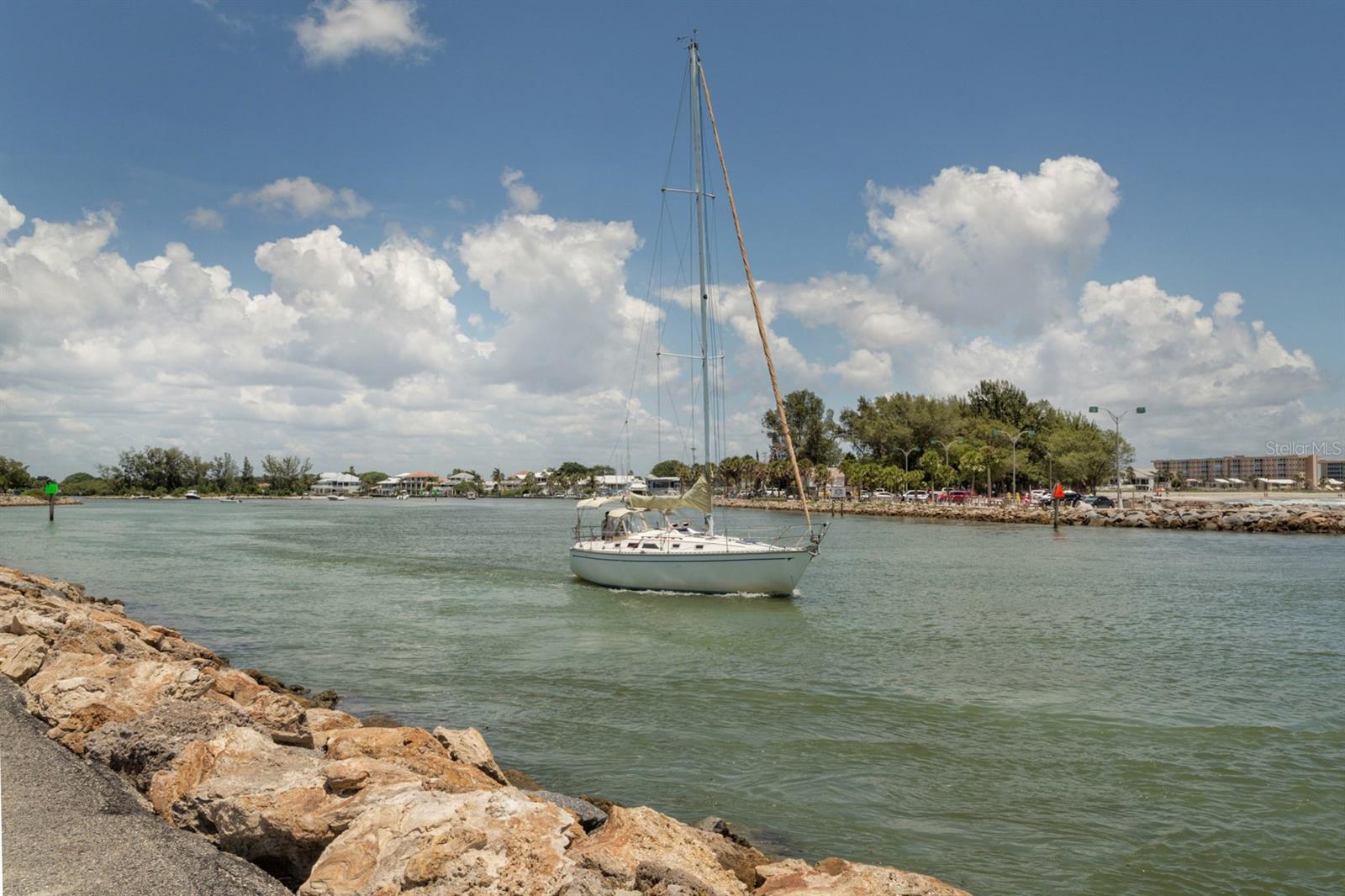 Image 45 of 65 For 154 Inlets Boulevard