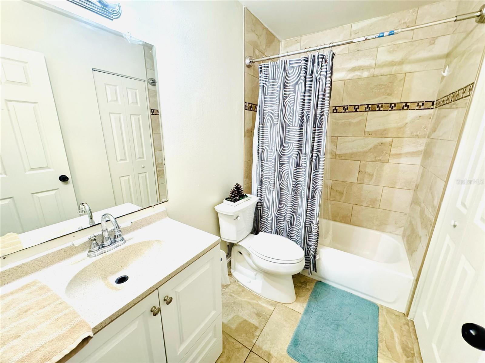 Image 16 of 22 For 5238 Sunridge Palms Drive