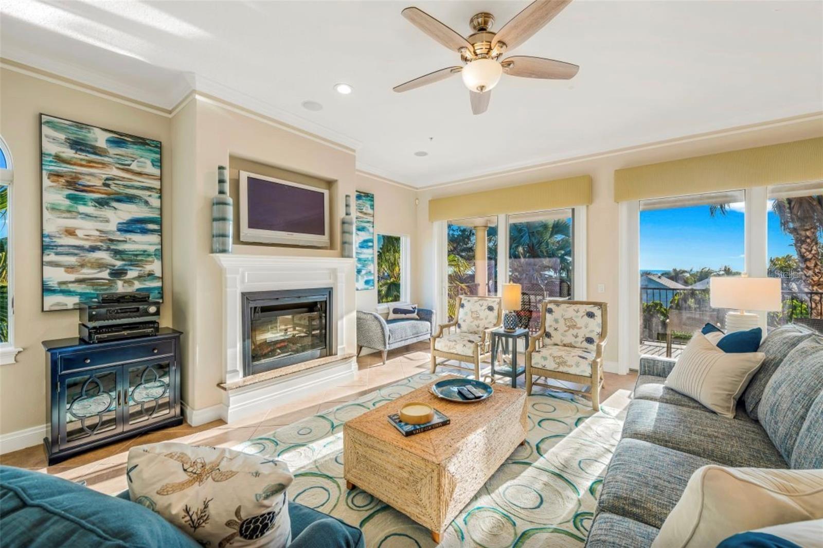 Image 11 of 40 For 7324 Gulf Drive 12