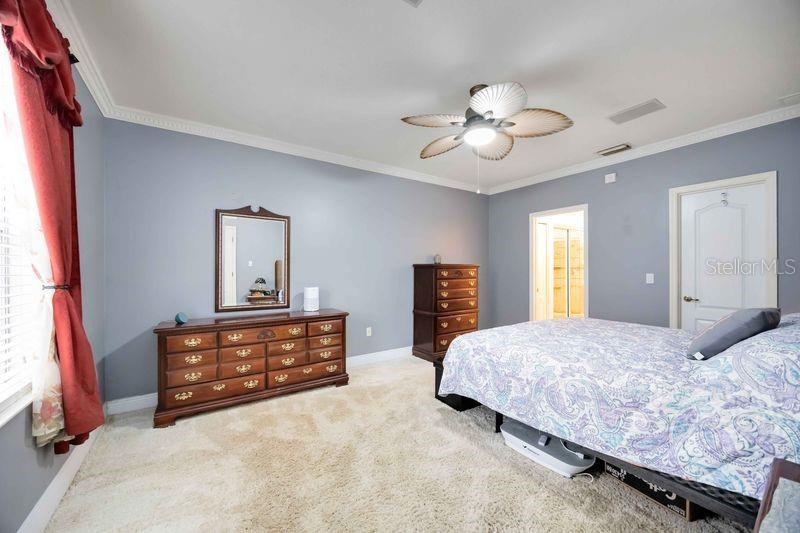 Image 13 of 39 For 4127 Middle River Terrace