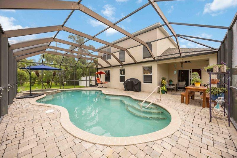 Image 27 of 39 For 4127 Middle River Terrace