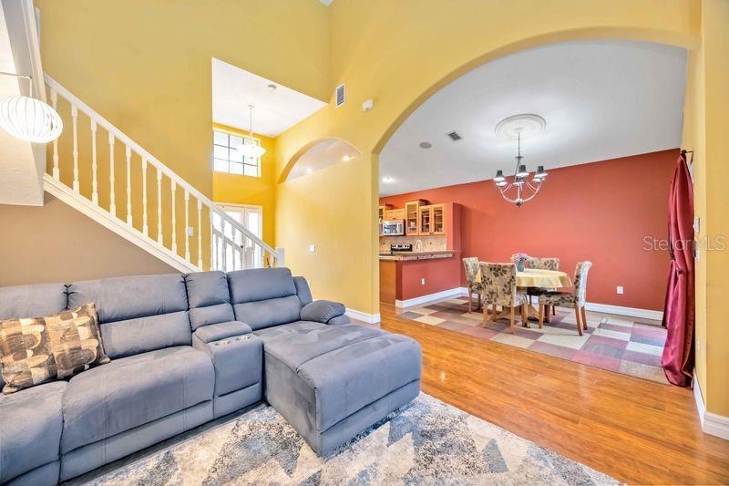 Image 6 of 39 For 4127 Middle River Terrace