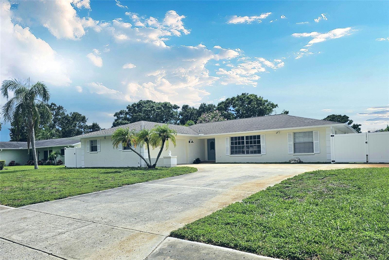 Details for 2004 40th Street W, BRADENTON, FL 34205