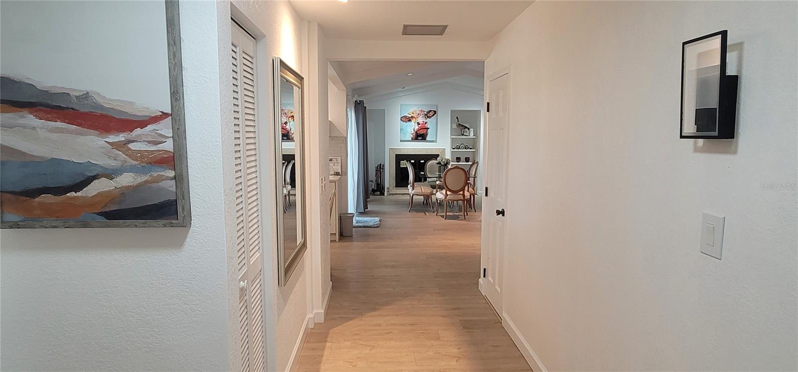 Image 3 of 16 For 3631 Avenida Madera