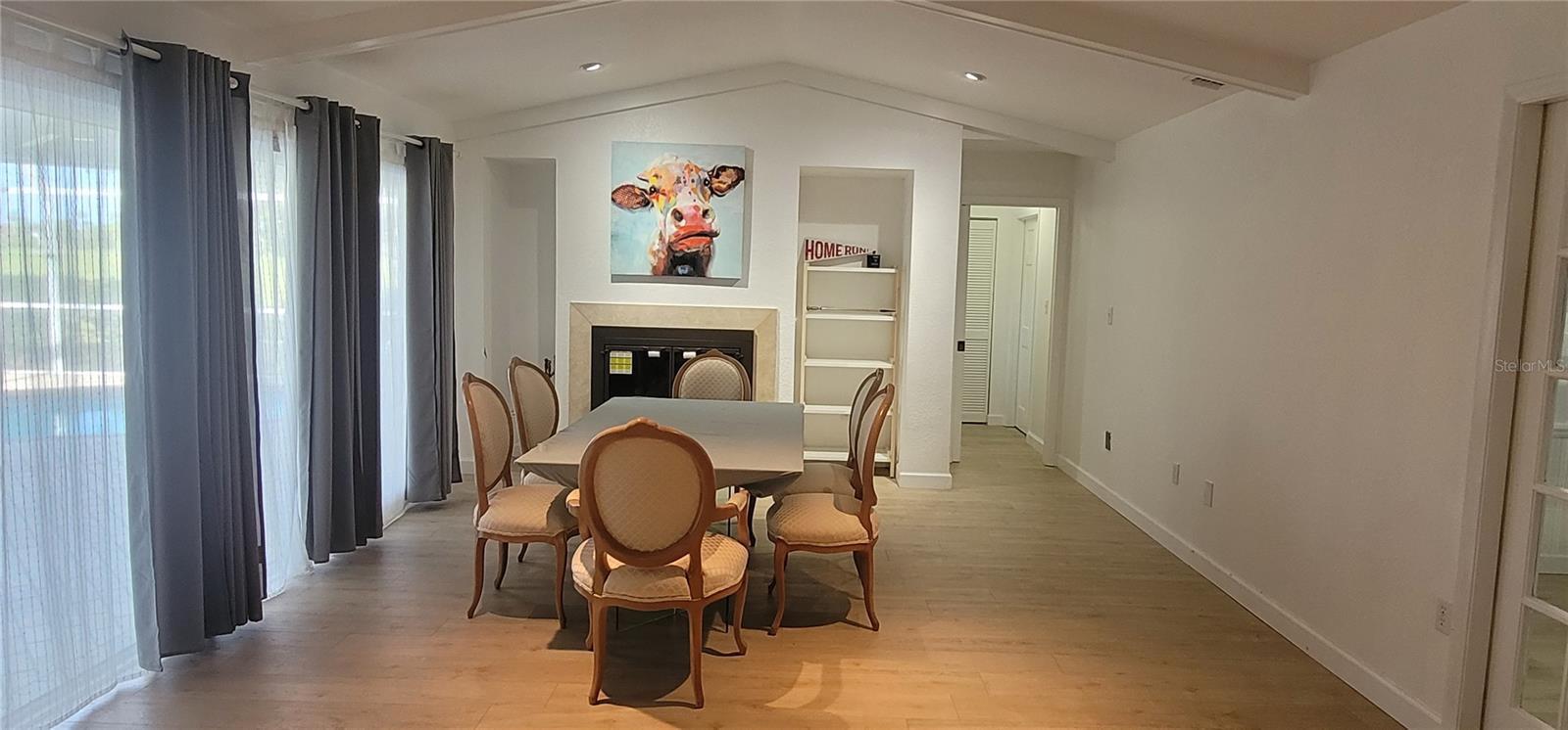 Image 4 of 16 For 3631 Avenida Madera
