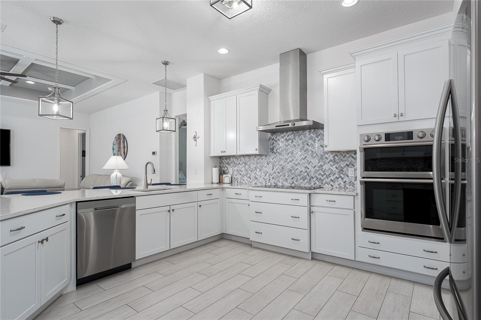 Image 18 of 62 For 15808 42nd Glen E