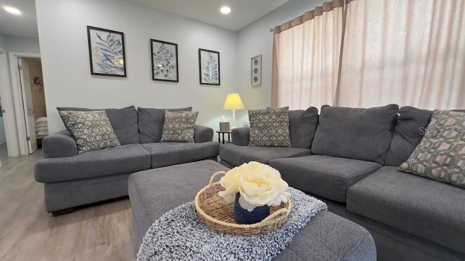 Image 3 of 31 For 3614 29th Avenue W