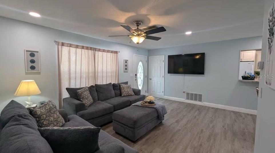 Image 5 of 31 For 3614 29th Avenue W
