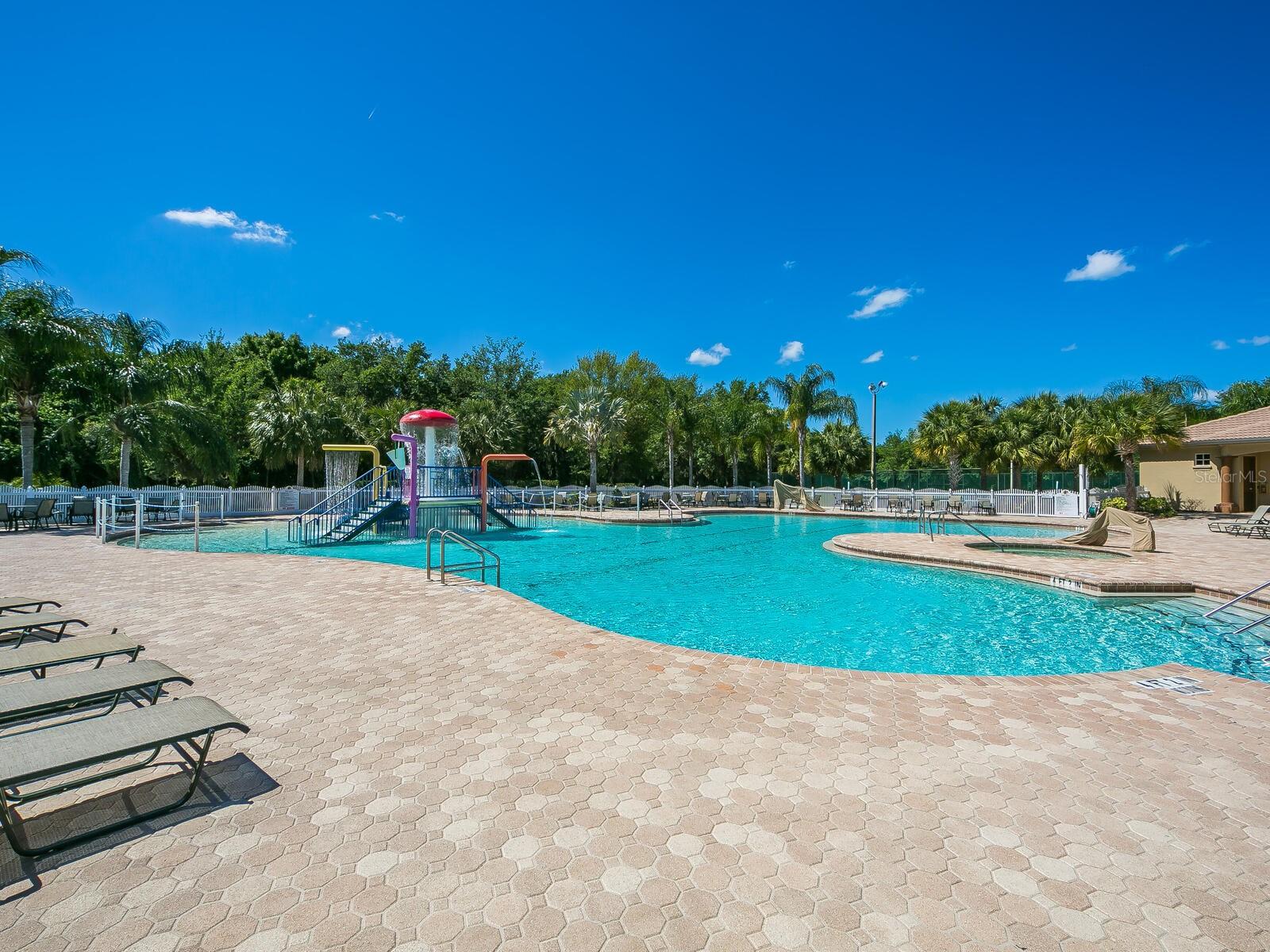 Image 47 of 55 For 280 Dahlia Court