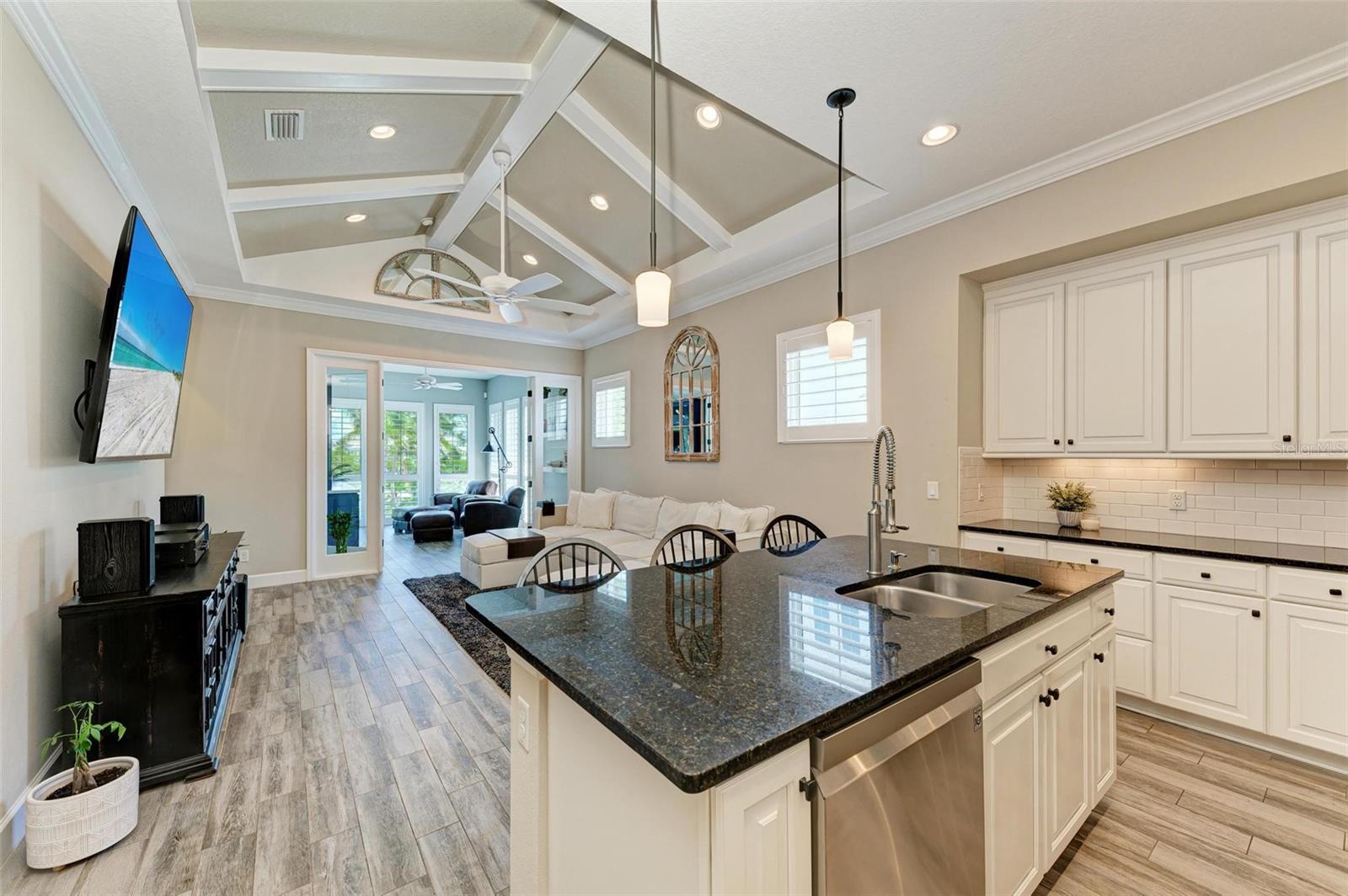 Image 10 of 98 For 367 Compass Point Drive 201